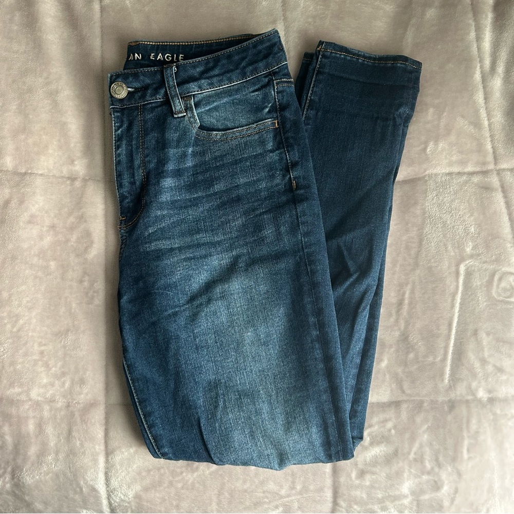 American Eagle High Rise Dark Wash Jegging